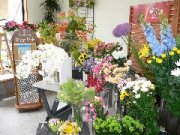 「いなざわ生花店」　（北海道釧路市）の花屋店舗写真2